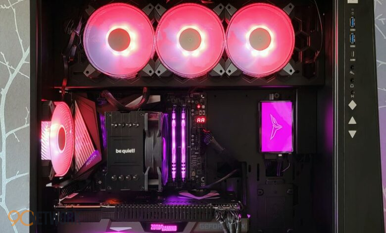 A gaming desktop computer illustrating RGB software crashing Windows 11 issues